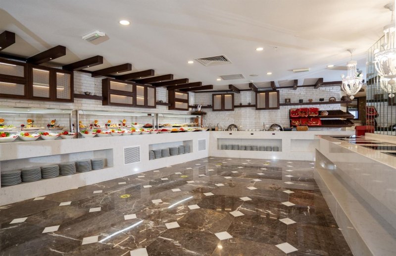 Side utazás Royal Atlantis Beach