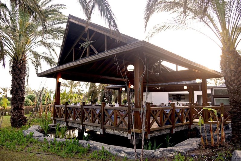 Antalya utazás Royal Wings Hotel