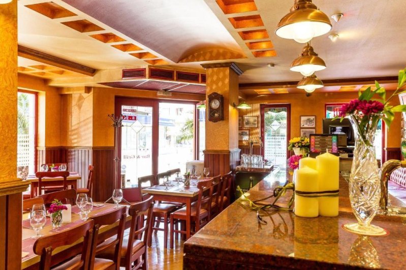 Napospart utazás Saint George Pomorie