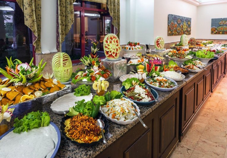 Alanya utazás Saritas Hotel