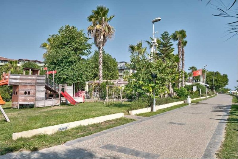 Side utazás Seaden Corolla Hotel