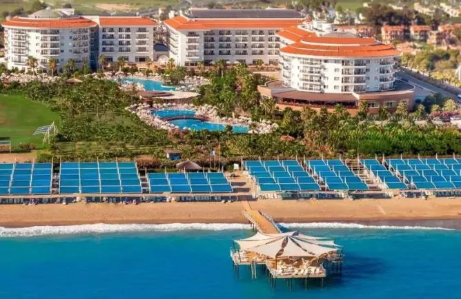 Seaden Sea World Resort And Spa Side
