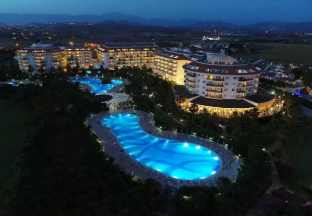 Seaden Sea World Resort And Spa Side