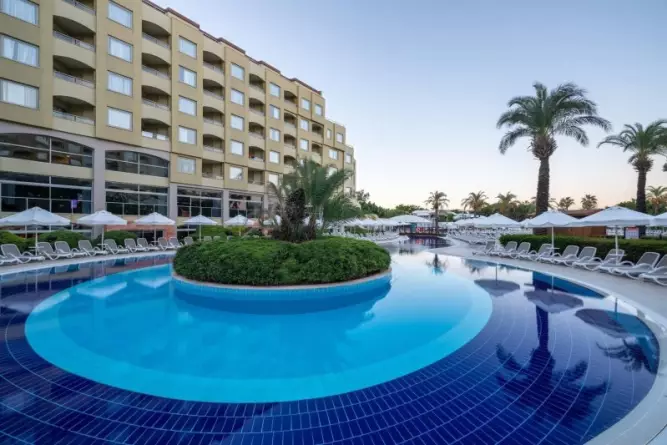 Selectum Family Resort Side Side