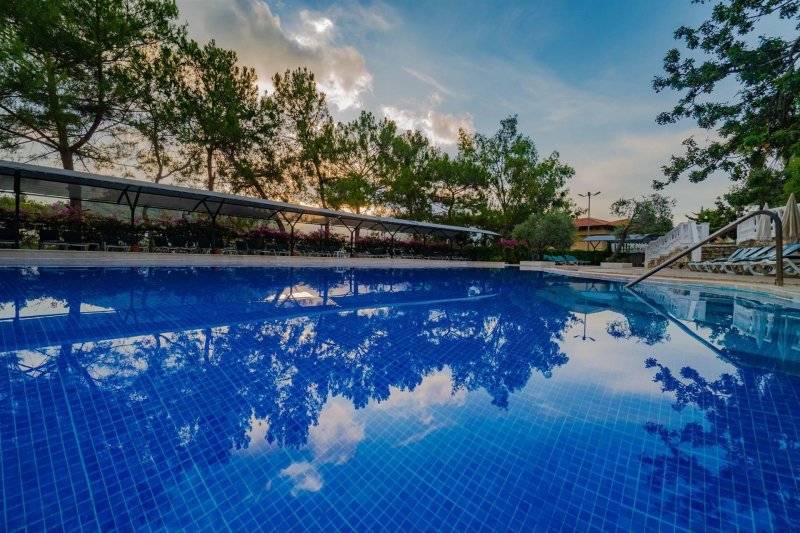 Alanya utazás Senza Garden Holiday Club