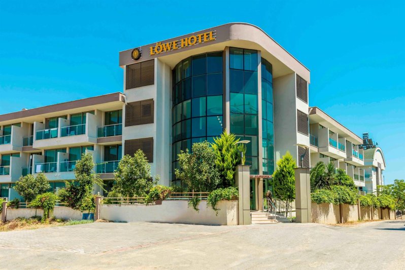 Side Lowe Hotel Side