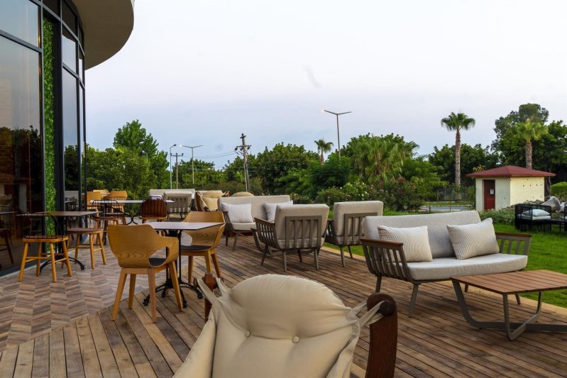 Side utazás Side Square