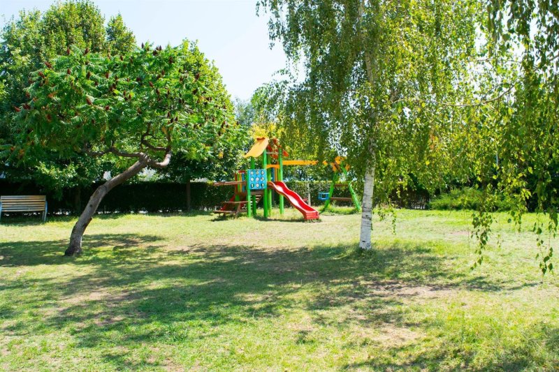 Napospart utazás Sineva Park