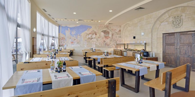 Napospart utazás Sol Luna Bay Resort