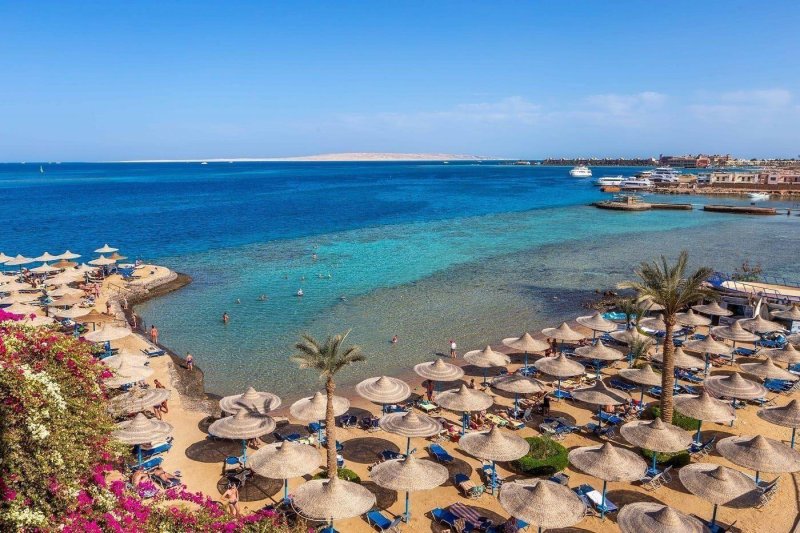 Hurghada utazás Sphinx Aqua Park Beach Resort