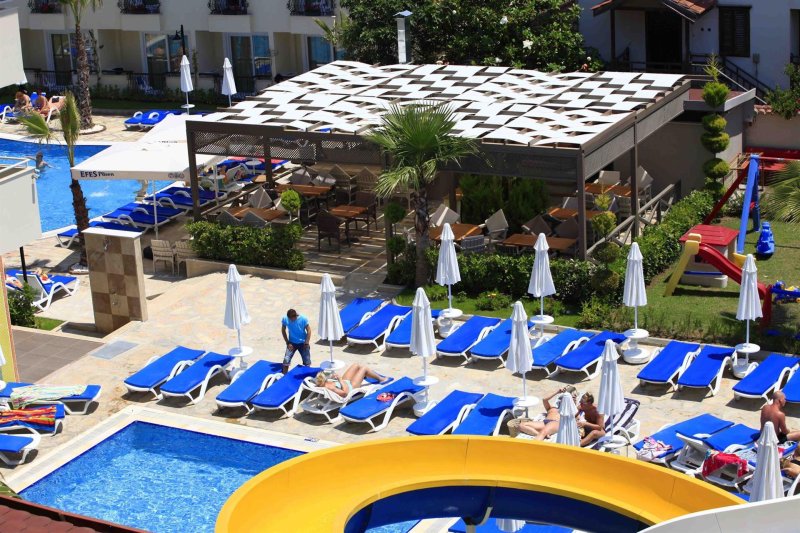 Side utazás Sun City Apartments & Hotel