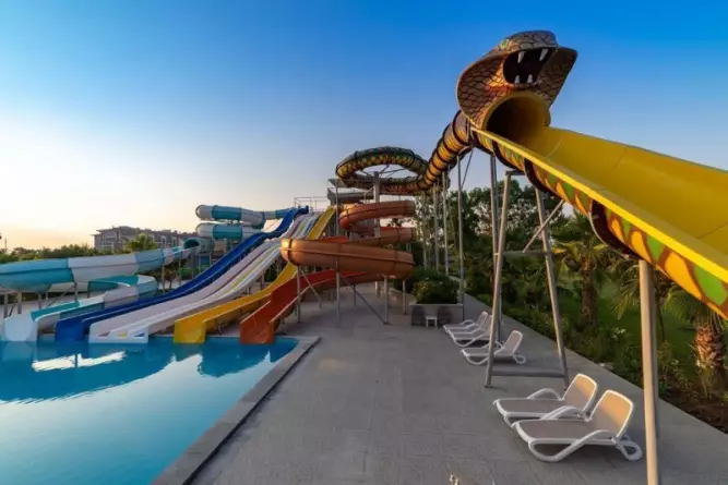Sunmelia Beach Resort Hotel & Spa Side