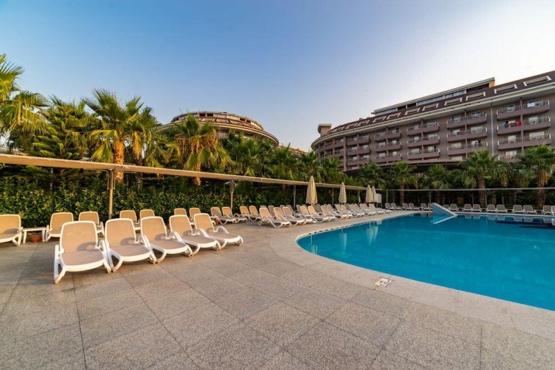 Sunmelia Beach Resort Hotel & Spa Side