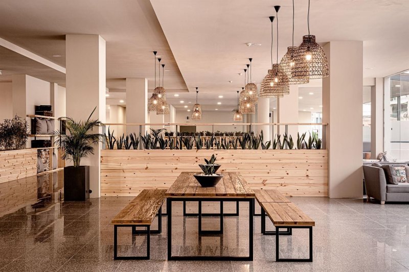 Napospart utazás Cook's Club Sunny Beach