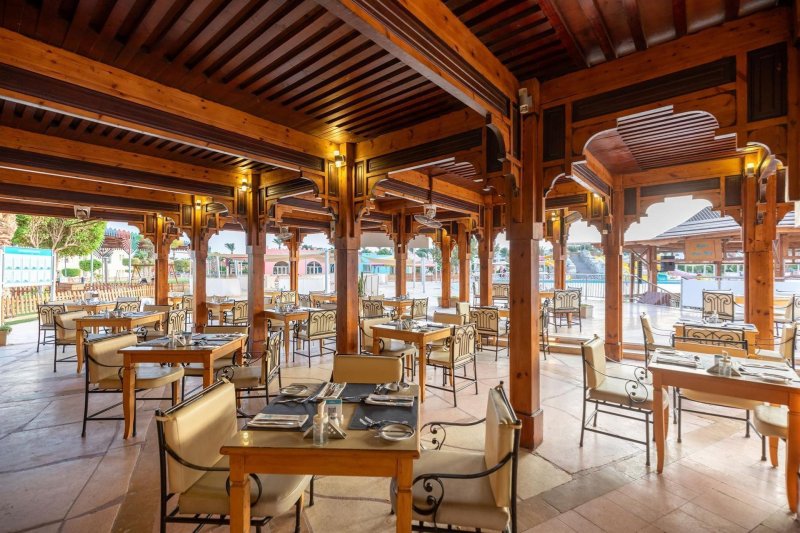 Hurghada utazás Sunrise Royal Makadi Aqua Resort