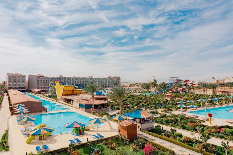 Hurghada utazás Caesar Dreams Resort By Sunrise