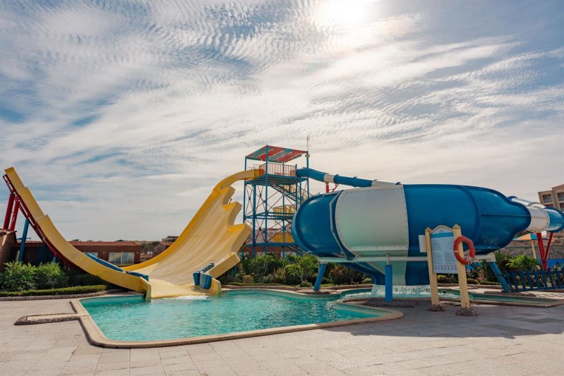 Hurghada utazás Caesar Dreams Resort By Sunrise