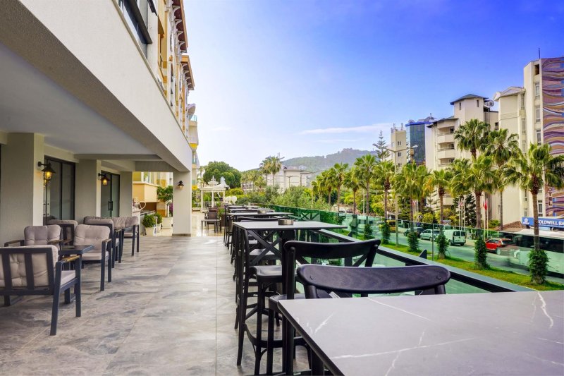 Alanya utazás Tac Premier Hotel