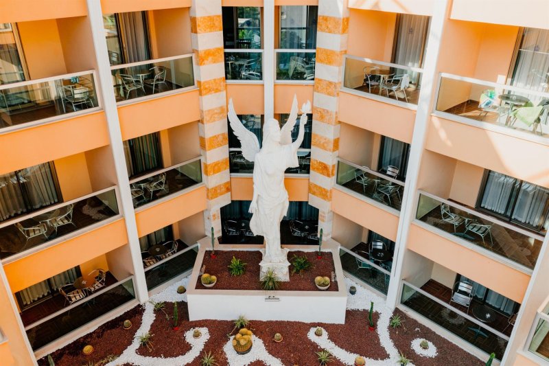 Alanya utazás Tac Premier Hotel