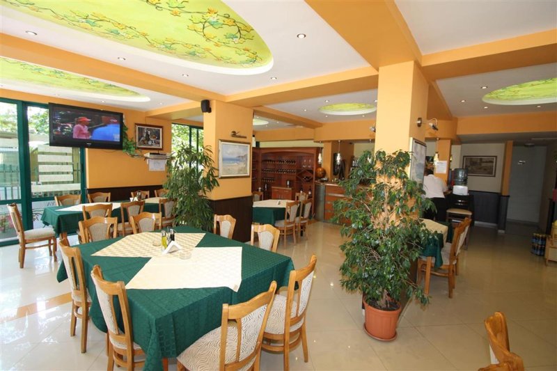 Napospart utazás Tanya