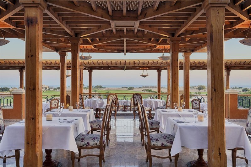 Hurghada utazás The Cascades Golf Resort Spa & Thalasso