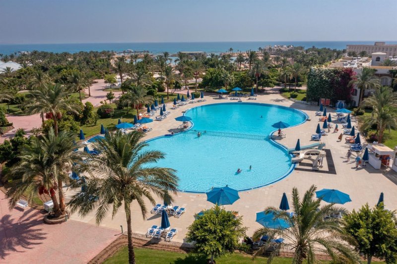 Hurghada utazás The Desert Rose Resort