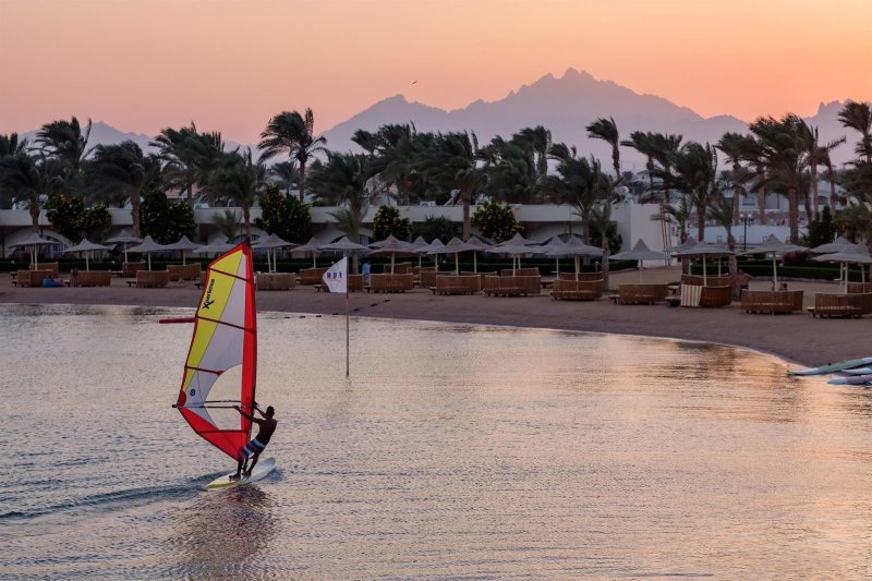 Hurghada utazás The Desert Rose Resort