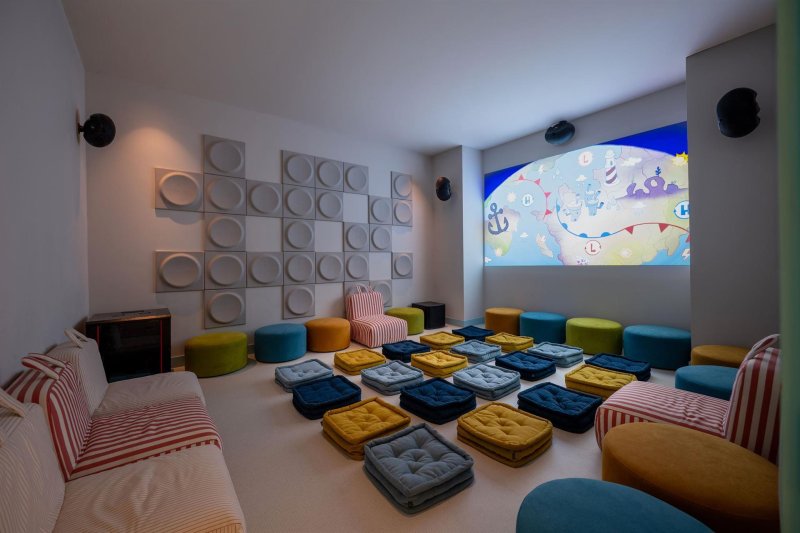 Belek utazás The Land Of Legends Nickelodeon Hotel