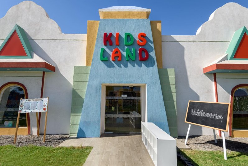 Hurghada utazás The V Luxury Resort