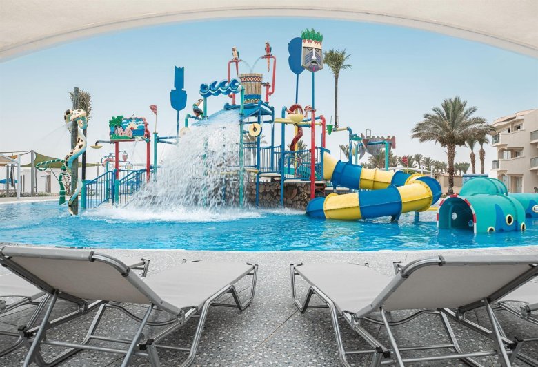 Hurghada utazás The V Luxury Resort