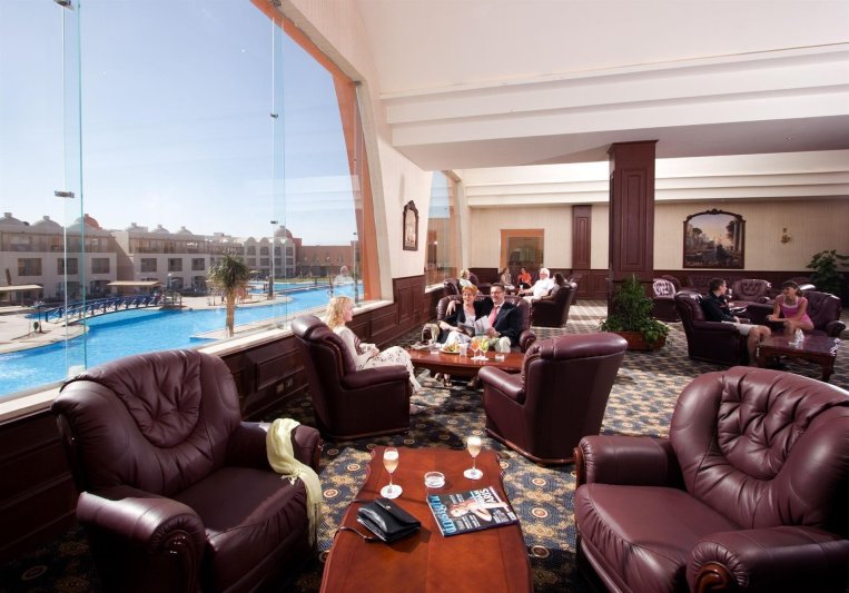 Hurghada utazás Titanic Beach Spa & Aqua Park