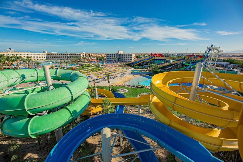 Hurghada utazás Titanic Resort & Aqua Park