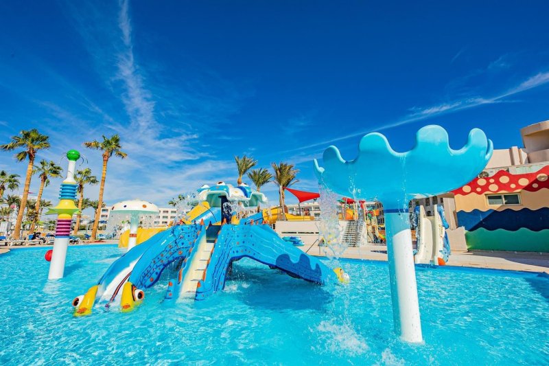 Hurghada utazás Titanic Resort & Aqua Park