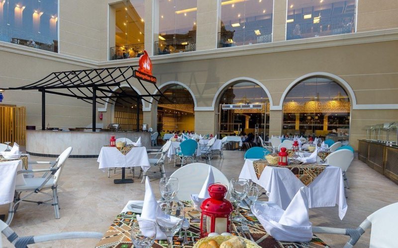 Hurghada utazás Titanic Royal Aqua Park