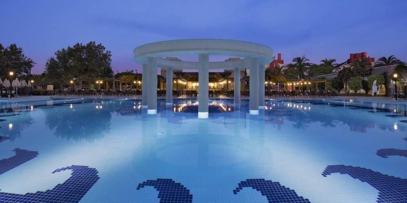 Side utazás Trendy Aspendos Beach