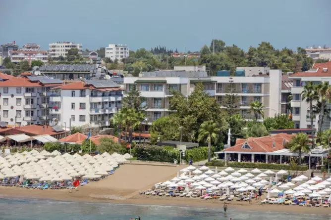 Trendy Side Beach Side
