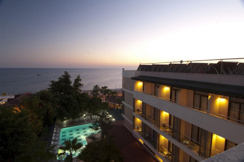 Side utazás Trendy Side Beach