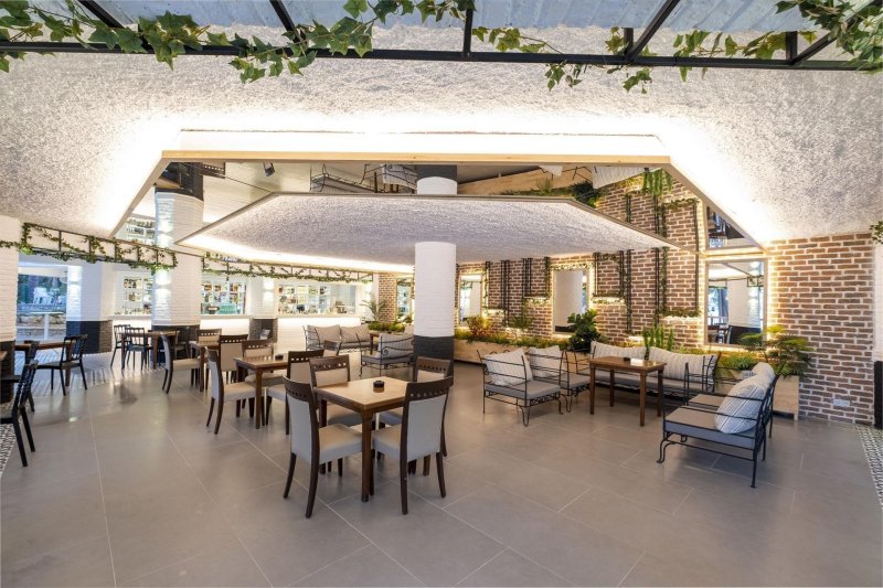 Alanya utazás Utopia Beach Club