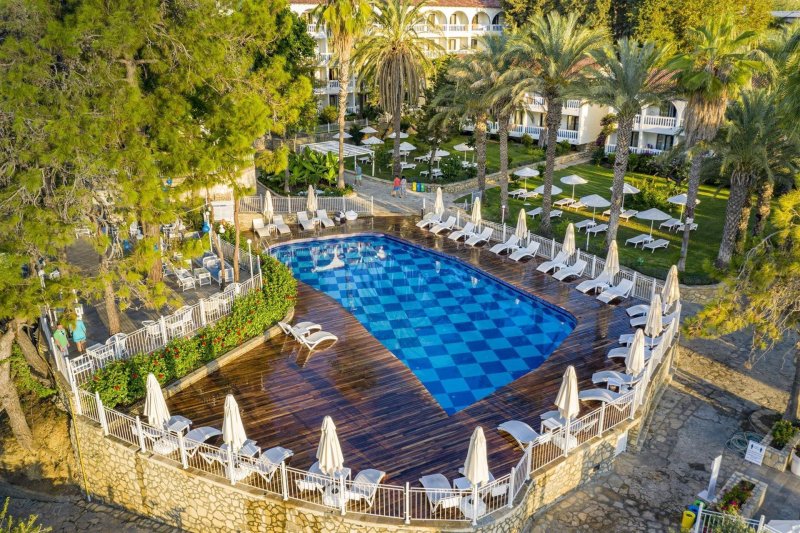 Alanya utazás Utopia Beach Club