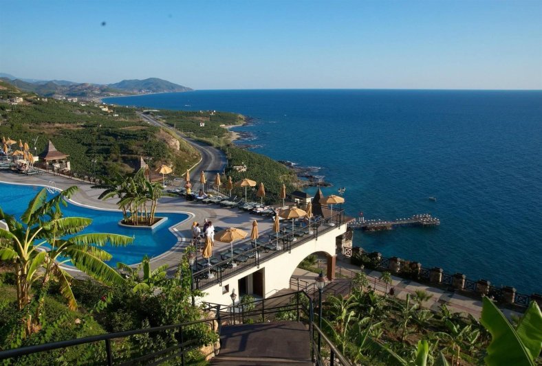 Alanya utazás Utopia World Hotel