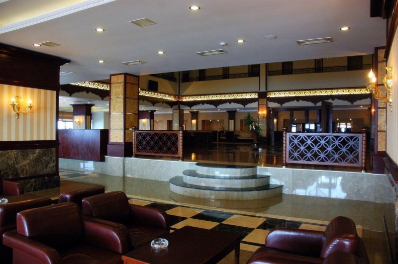 Alanya utazás Utopia World Hotel