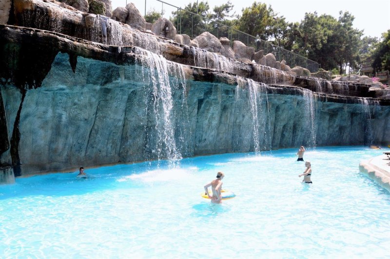 Alanya utazás Utopia World Hotel