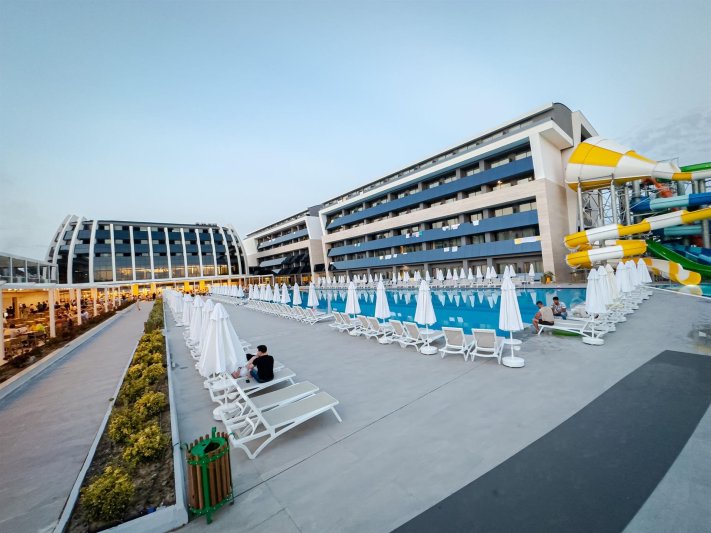 Side utazás Victory Volare Hotel