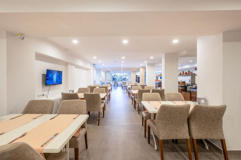 Kemer utazás Viking Beach Hotel