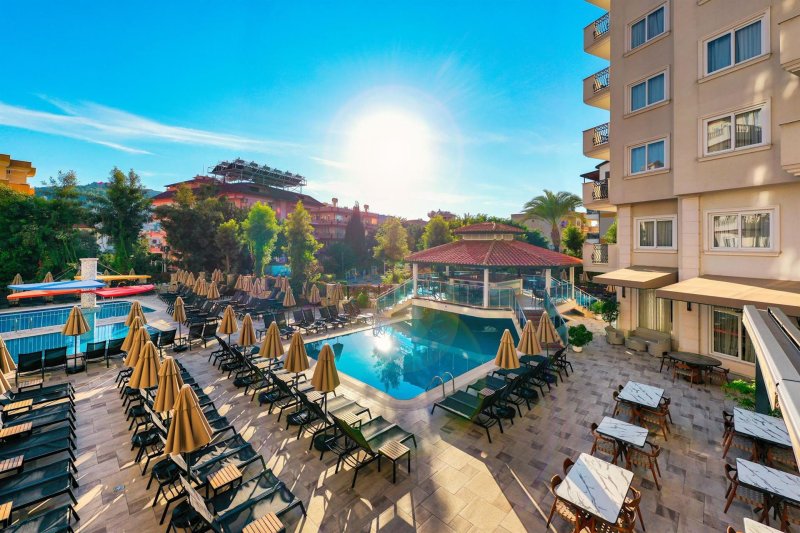Alanya utazás Villa Sun Flower Hotel