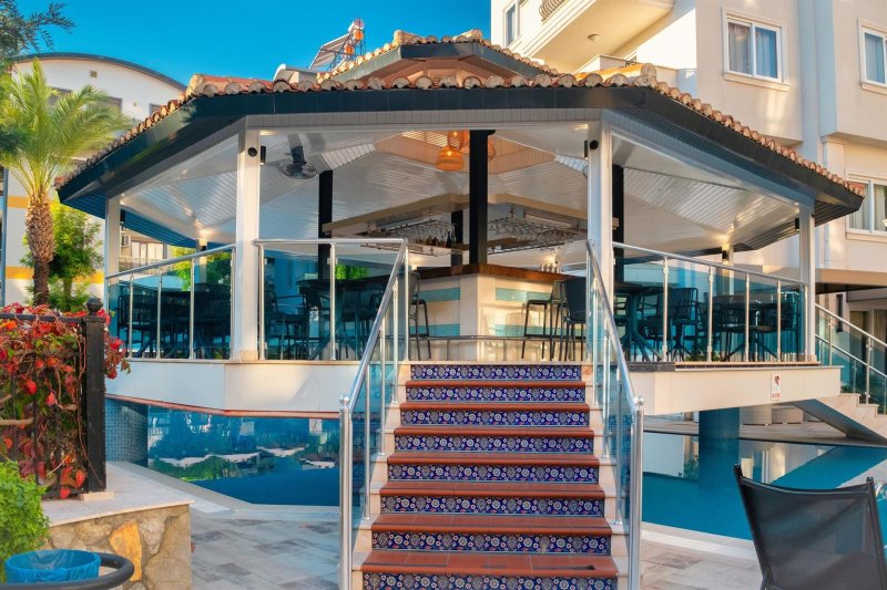 Alanya utazás Villa Sun Flower Hotel