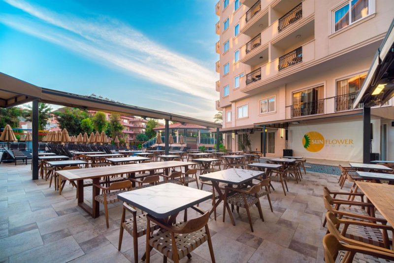 Alanya utazás Villa Sun Flower Hotel