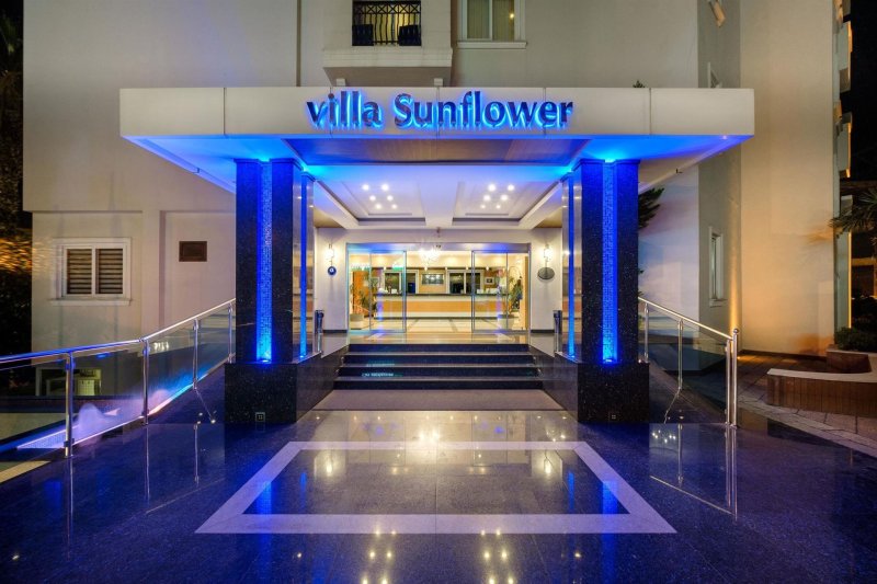 Alanya utazás Villa Sun Flower Hotel