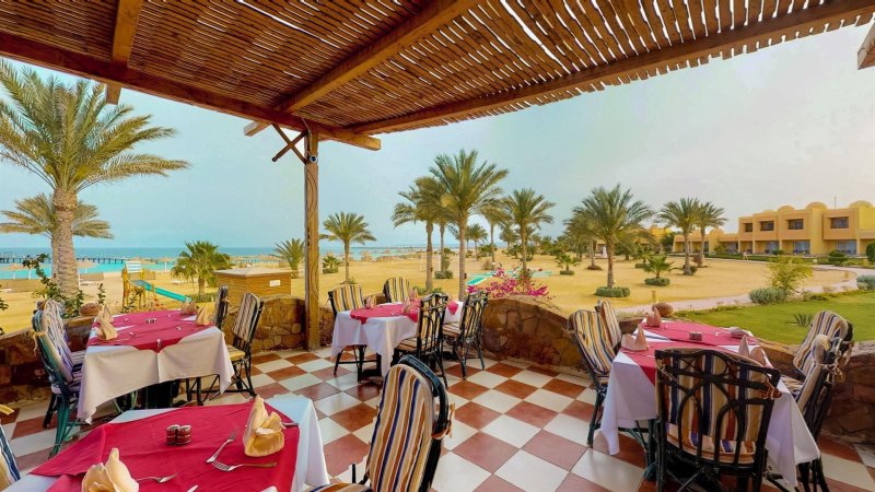 Marsa Alam utazás Wadi Lahmy Azur Resort