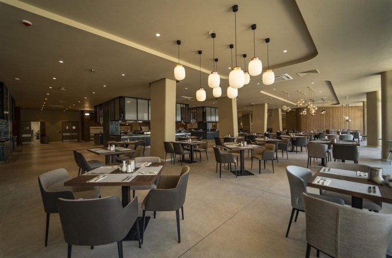 Napospart utazás Wave Resort